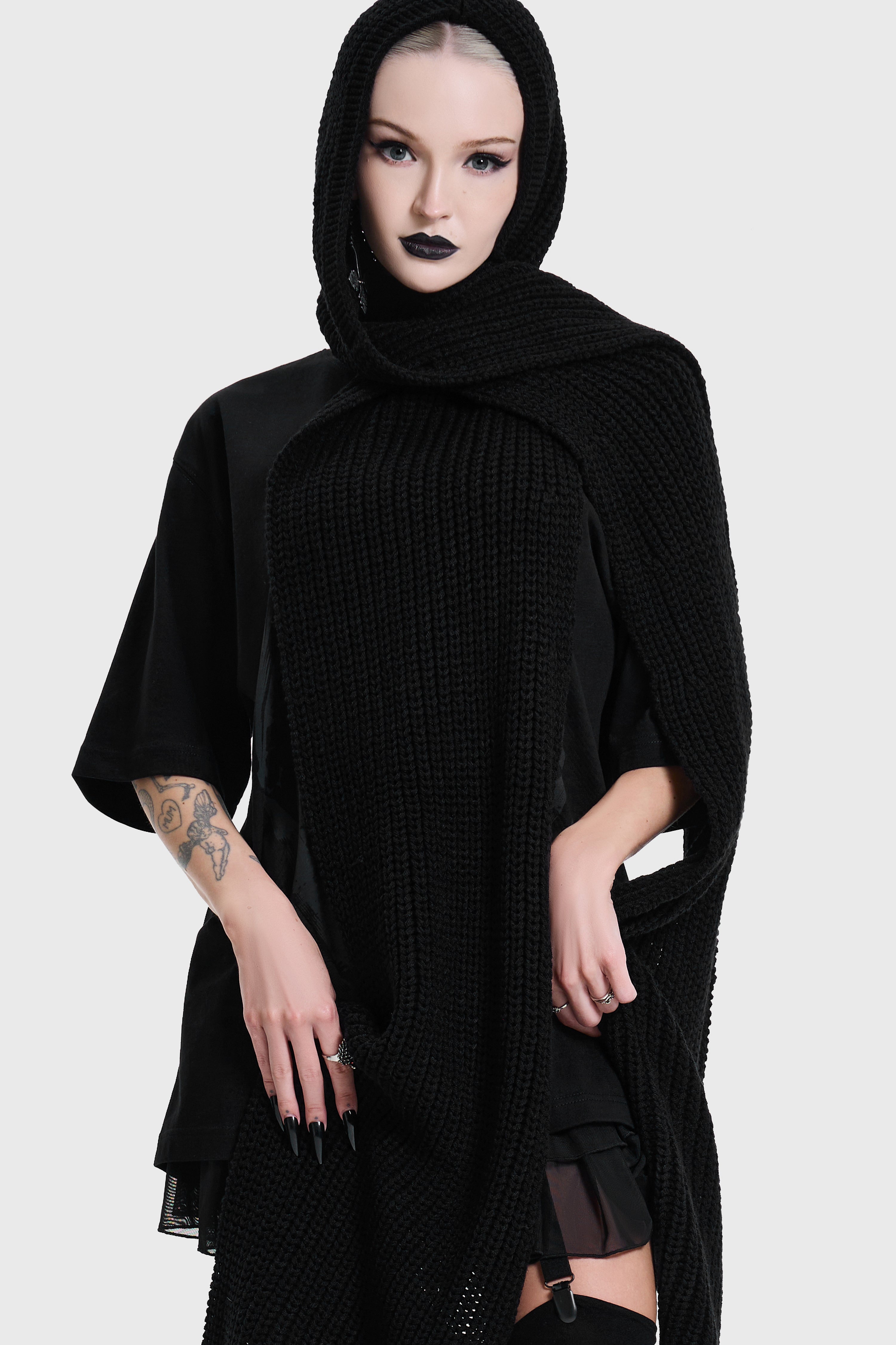 KILLSTAR HOODED SCARF
